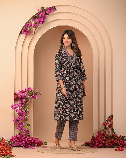 Stunning Kurta and Pant Set For Women Zeus Black Color