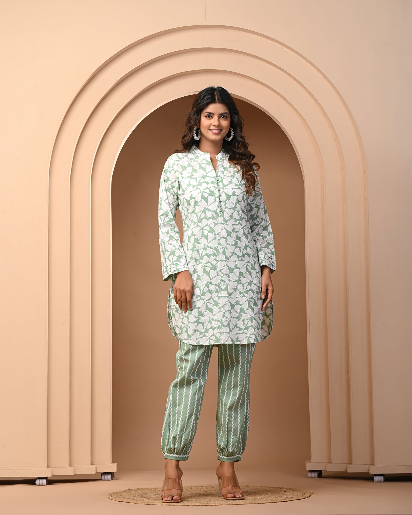 Summer Special Stunning Pure Cotton Kurti and Pant Set For Women Mantel Green Color