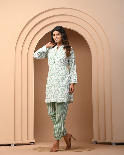 Summer Special Stunning Pure Cotton Kurti and Pant Set For Women Mantel Green Color