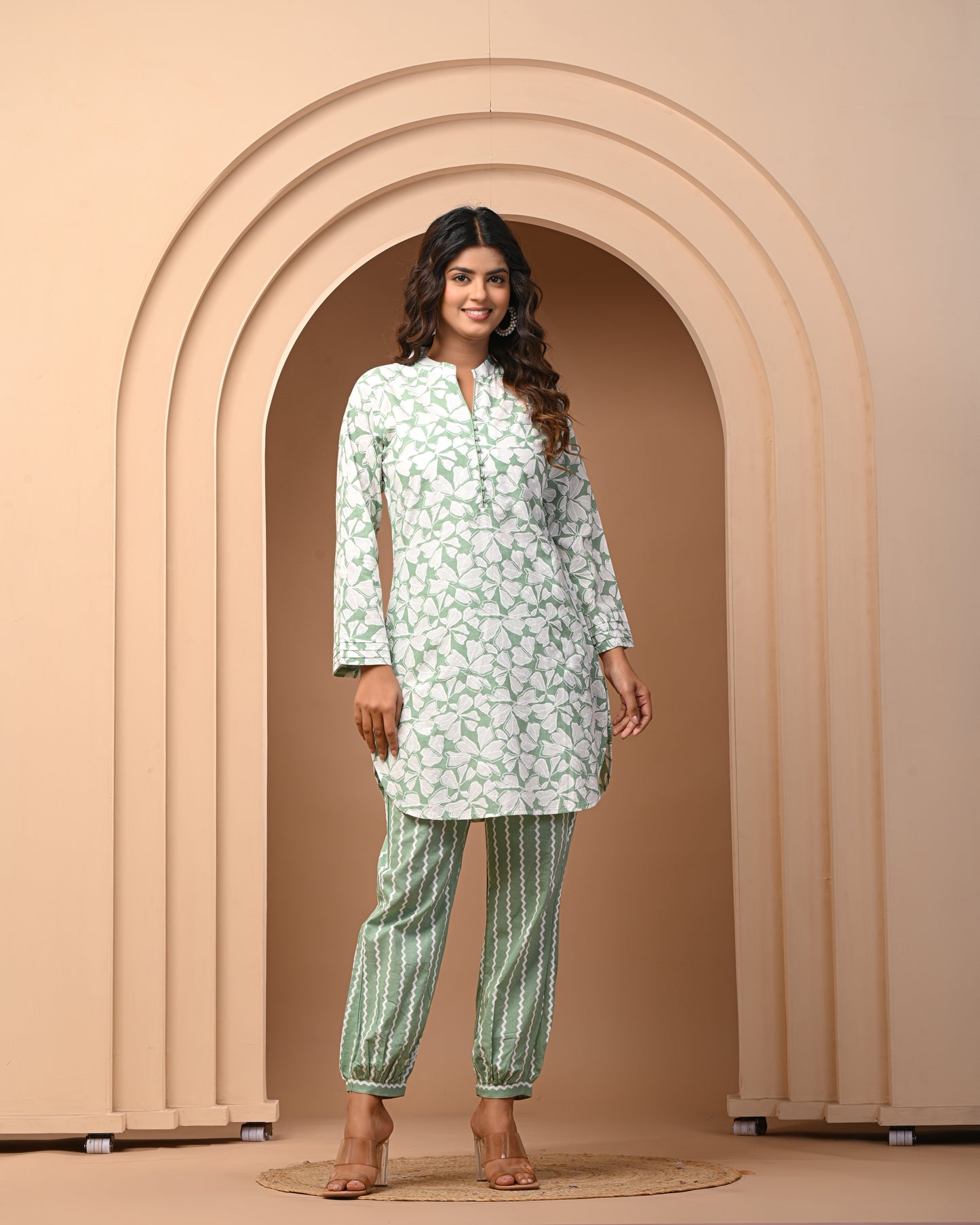 Summer Special Stunning Pure Cotton Kurti and Pant Set For Women Mantel Green Color